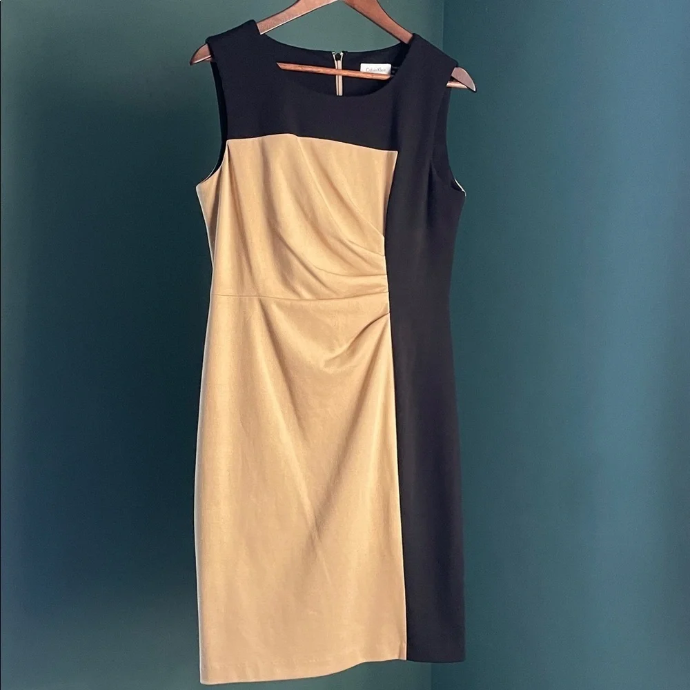 Calvin Klein Classic Black and tan dress - Picture 3 of 5